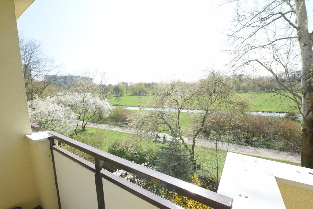 Elegant Apartment Stadion Narodowy Varşovia Exterior foto