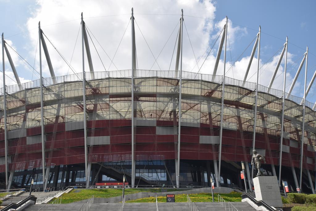 Elegant Apartment Stadion Narodowy Varşovia Exterior foto